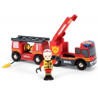 Игрушечная пожарная машинка BRIO с фигуркой (33811)