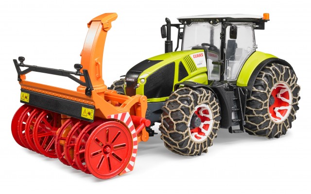 Іграшка трактор Claas Axion 950 зі снігоочисником і ланцюгами Bruder 03017