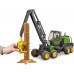 Игрушка Bruder лесной Харвестер John Deere 1270G со стволом дерева (02135) title=