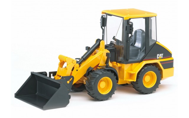 Игрушка Bruder погрузчик колёсный CAT с ковшом (02441)