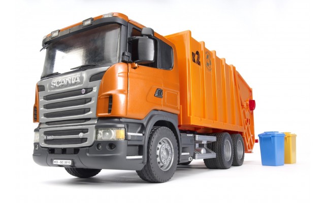 Іграшка сміттєвоз Scania з заднім завантаженням Bruder 03560