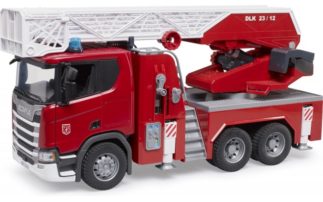Игрушка Bruder пожарная машинка Scania Super 560R со светом, звуком, водой (03591)