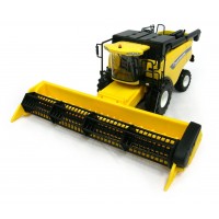 Іграшка Britains комбайн New Holland CX-6090, M1: 32
