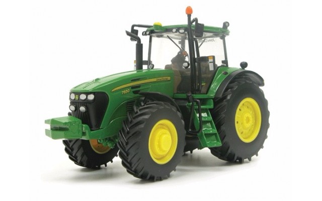 Игрушка трактор John Deere 7930