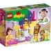 Конструктор LEGO DUPLO Бальний зал Белль (10960) title=