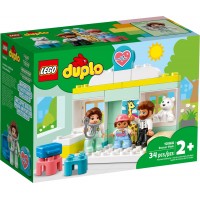 Конструктор LEGO DUPLO Town Візит лікаря (10968)