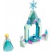 Конструктор LEGO Disney Двір замку Ельзи (43199) title=