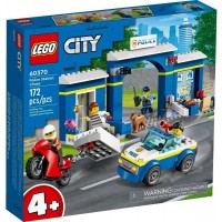 Конструктор LEGO City Преследование на полицейском участке (60370)