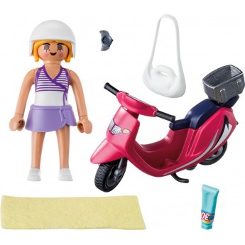 Фигурка Playmobil Посетитель пляжа со скутером (9084)