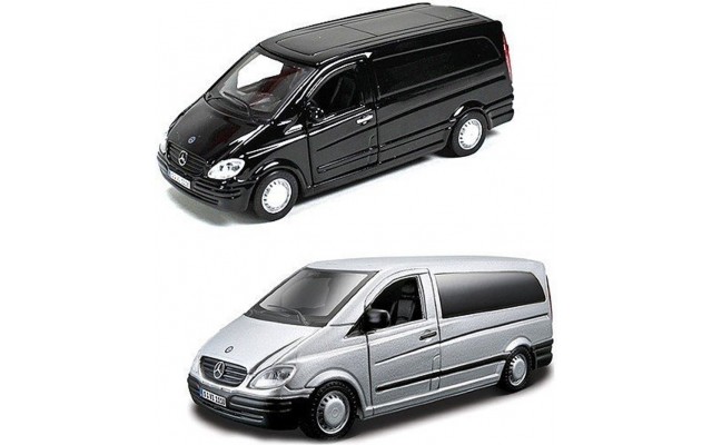 Машинка коллекционная Bburago Mercedes-Benz Vito 1:32 серебристый (18-43028)