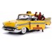 Машинка Jada Желтое такси Chevrolet Bel Air с Дэдпулом из Марвел (253225001) title=