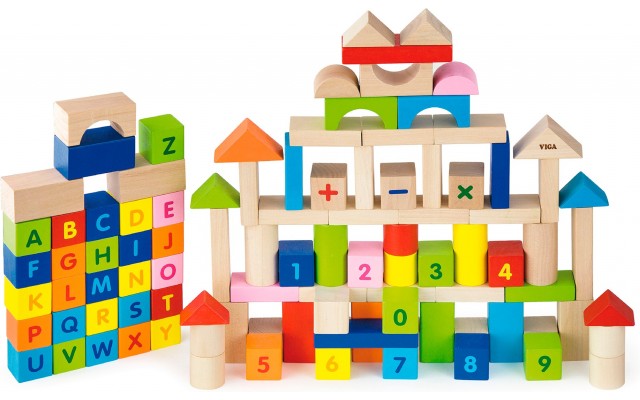 Деревянные игровые кубики Viga Toys Алфавит и числа, 100 шт. (50288)
