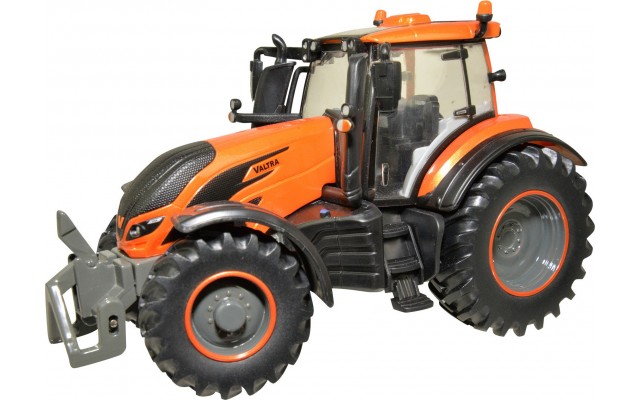Іграшка модель Britains трактор Valtra T245 1:32 (43273)