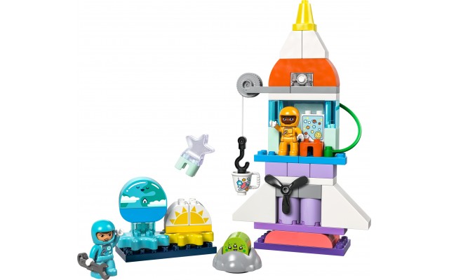 Конструктор LEGO DUPLO Town Приключения на космическом шаттле 3-в-1, 58 деталей (10422)