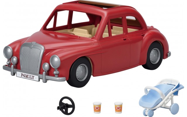 Игрушка Sylvanian Families Красный автомобиль с аксессуарами (5448)