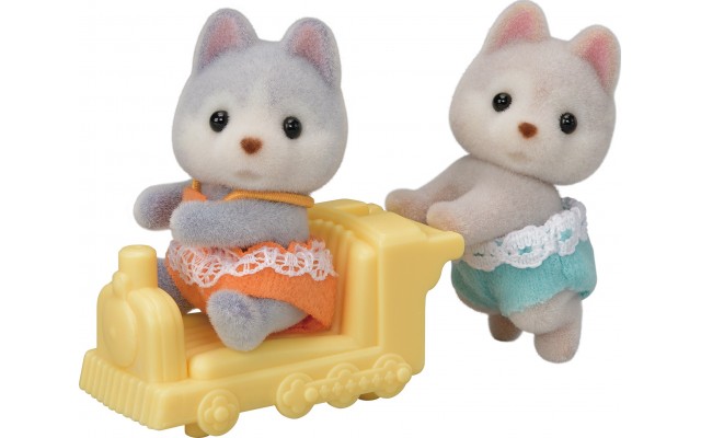 Набір фігурок Sylvanian Families Хаскі-двійнята на машинці (5638)