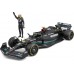 Автомодель Bburago Mercedes-AMG F1 W14 E Performance с фигуркой, 1:24, чёрная (18-28037) title=