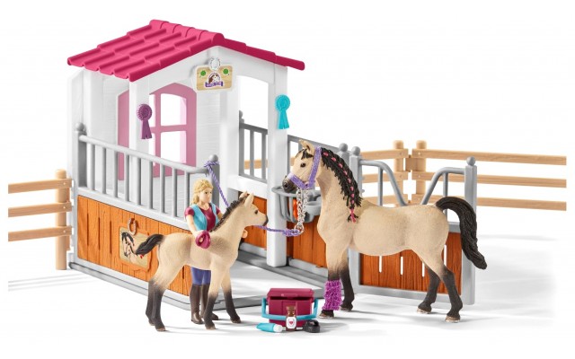 Ігровий набір Schleich стійло з Арабськими кіньми та грумером (42369)