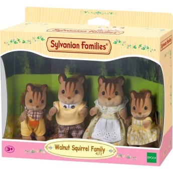 Набор фигурок Sylvanian Families Семья Ореховых Белок (4172)