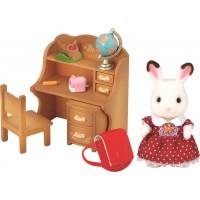 Игровой набор Sylvanian Families Шоколадный Кролик-сестра возле парты (5016)